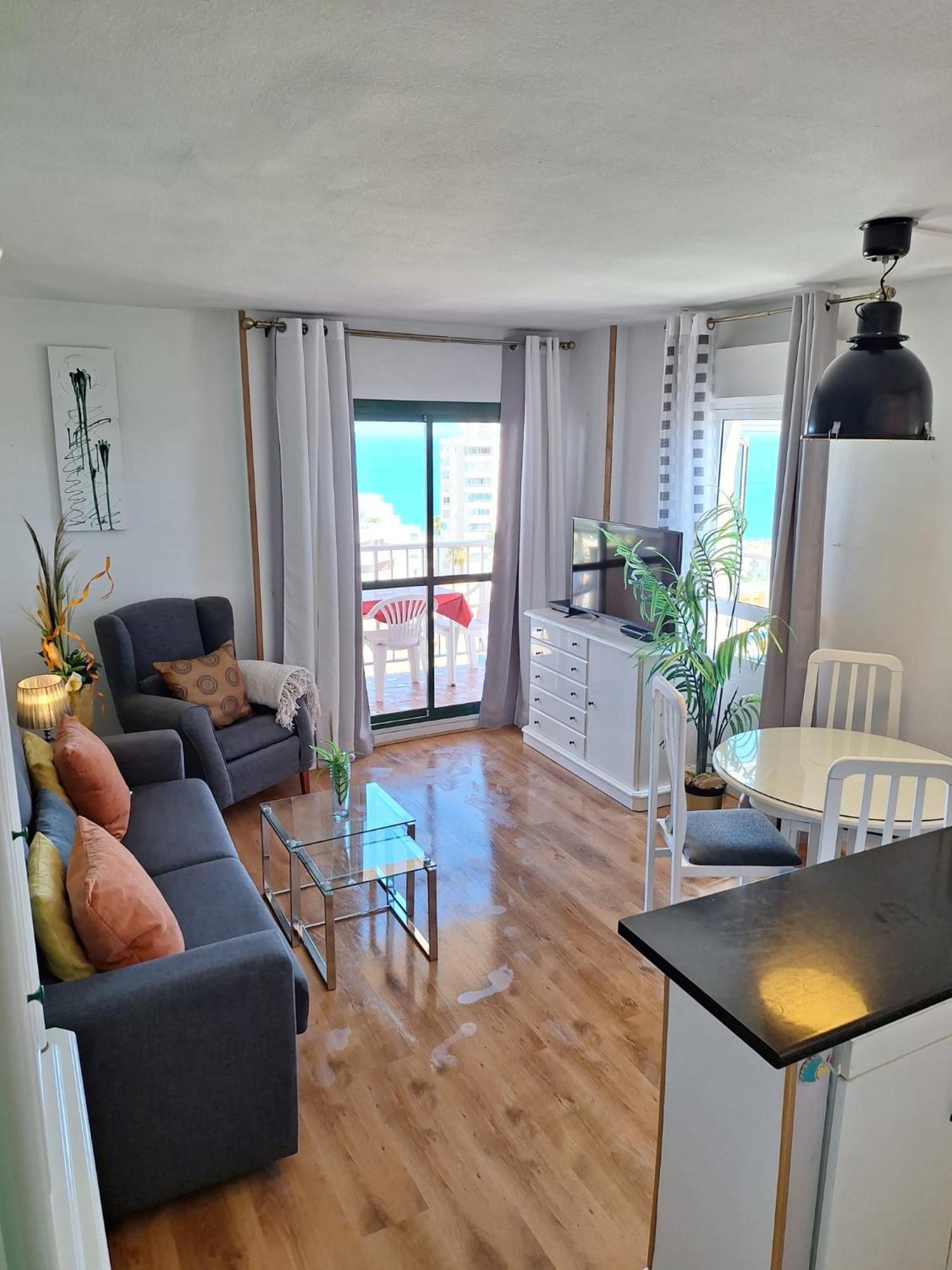 בנאלמדנה Jupiter Apartment Sea View מראה חיצוני תמונה