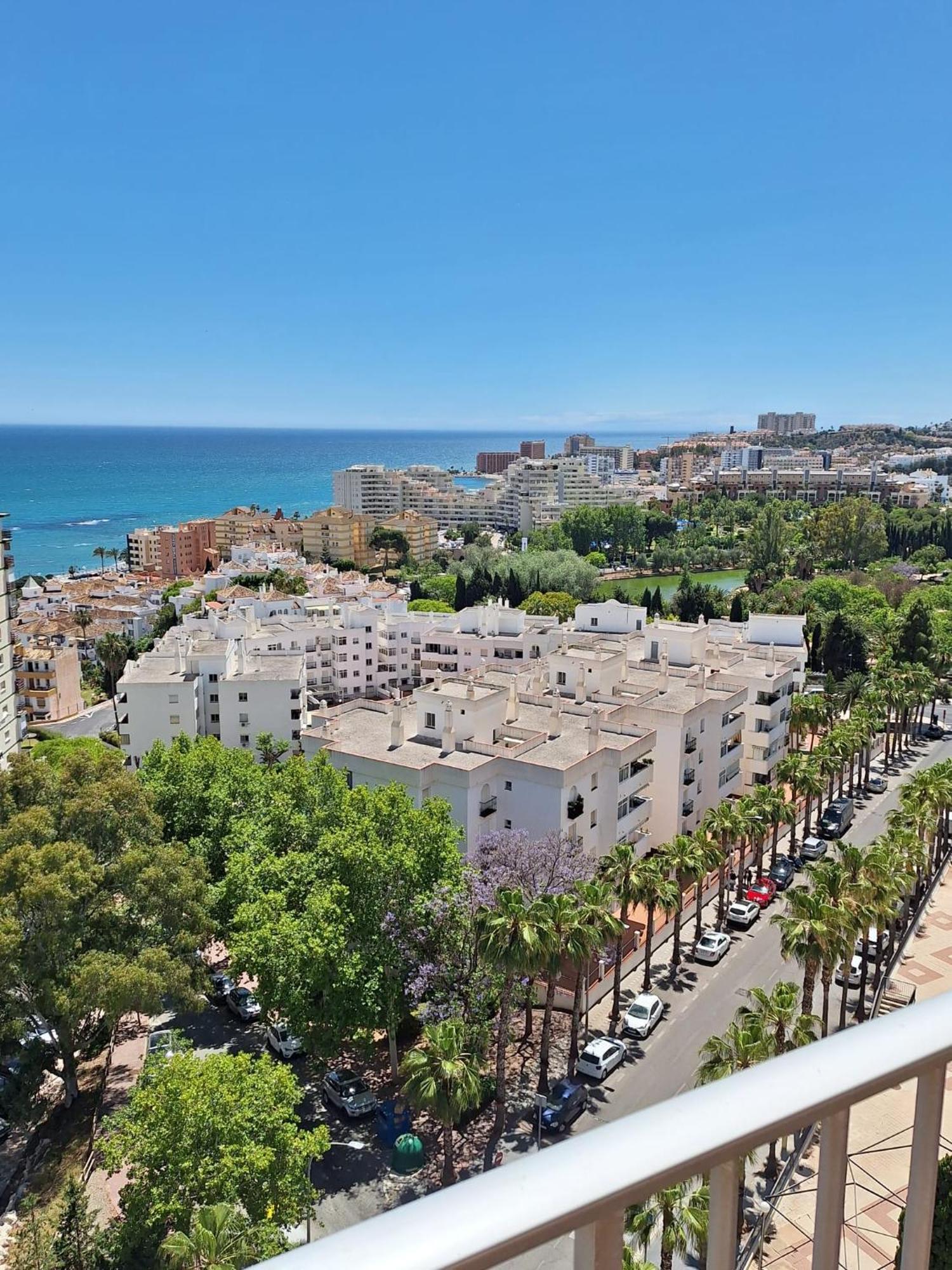 בנאלמדנה Jupiter Apartment Sea View מראה חיצוני תמונה